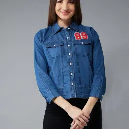 DOLCE CRUDO Blue Relaxed Fit Denim Jacket-image-21