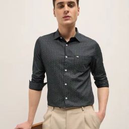 The Bear House Black Cotton Tailored Fit Print Formal Shirt-image-95