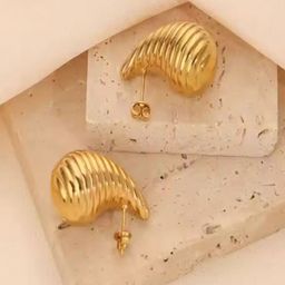 V FASHION JEWELLERY Stainless Steel Gold-Plated Horizontal Teardrop Shaped Studs-image-4