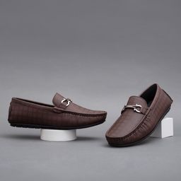 Big Fox Men Brown Printed Loafers-image-42