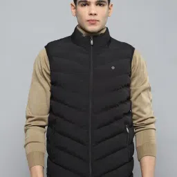 Cloak & Decker by Monte Carlo Black Regular Fit Quilted Quilted Jacket-picture-8
