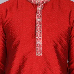 SKAVIJ Men Regular Thread Work Kurta with Churidar & With Dupatta image 2