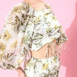 Anvi Be Yourself White Floral Print Crop Top With Skirt image 3