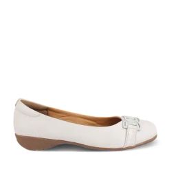 Tresmode Women's White Flat Ballets-image-47