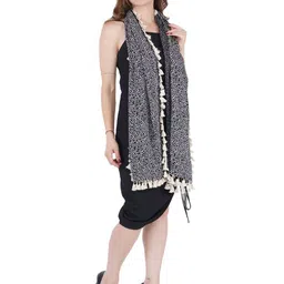 Style Shoes Floral Printed Cotton Stole image 2
