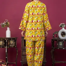 mokshi Abstract Printed Top With Trouser Co-Ords image 5