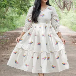 ATOXIC Women White Viscose Rayon Kurta Sets-picture-7