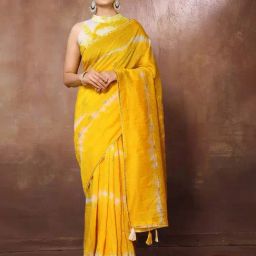 FABMORA Yellow Embroidered Saree With Unstitched Blouse-image-55