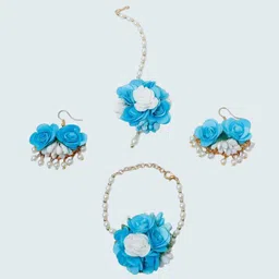 Daizy Girls Beaded Maang Tika and Earrings With Bracelet-image-99