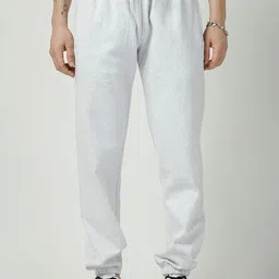 Unifringe Men Relaxed Regular Fit Mid-Rise Trousers-picture-35