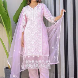 Anouk Lavender Floral Embroidered Regular Pure Silk Kurta With Trouser With Dupatta-11