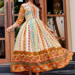 ARADHNA Women Geometric Printed Festive Anarkali Kurta-picture-41