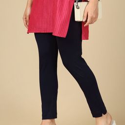PYNK Women Mid-Rise Ankle-Length Leggings-image-79