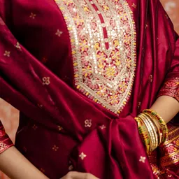 VredeVogel Women Ethnic Motifs Embroidered Regular Sequinned Kurta with Trousers & With Dupatta image 2