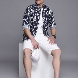 Mast & Harbour Men Standard Spread Collar Conversational Printed Cotton Casual Shirt-image-13