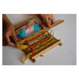 Active Hands Weaving Loom - Multicolour image 5