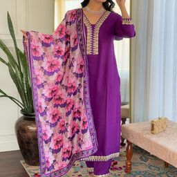 VAAZI CREATOR Women Floral Embroidered Regular Gotta Patti Kurta Set-image-60