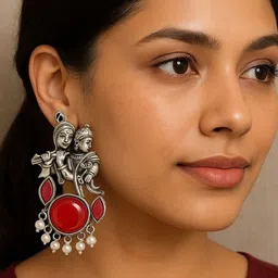 M55 Contemporary Drop Earrings image 2