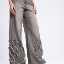 glitchez Women Pure Cotton Baggy Wide Leg High-Rise Faded Applique Frayed Jeans-image-14
