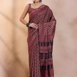 Mitera Floral Silk Blend Bagh Saree-picture-30