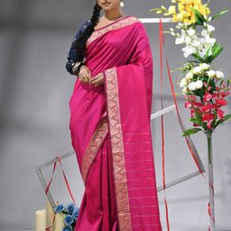 DESH BIDESH Solid Saree-image-1
