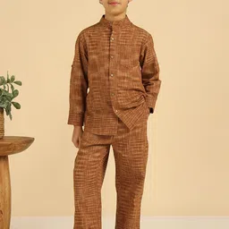 Bugandbees Boys Self-Design Mandarin Collar Pure Cotton Shirt With Trouser-picture-34