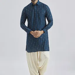 VASTRAMAY Men Printed Regular Kurta with Patiala-picture-7