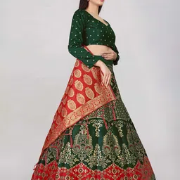 DIVASTRI Semi-Stitched Lehenga & Unstitched Blouse With Dupatta image 3