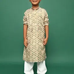 Sanwara Kids Brown Cotton Printed Kurta With Pants Set-picture-23