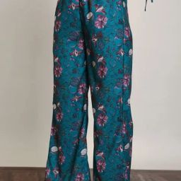 KAORI BY SHREYA AGARWAL Green Georgette Floral Pants-image-60