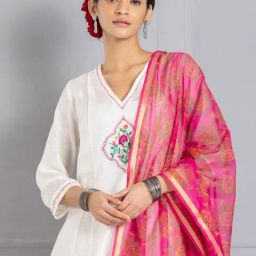 SHAYE Pink Chanderi Printed Dupatta-image-47