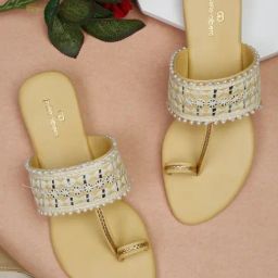 Pelle Albero Women's Yellow Toe Ring Sandals-image-66