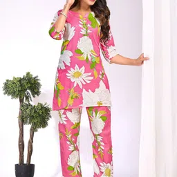 Kiana House Of Fashion Printed Round Neck Three Fourth Sleeves Tunic & Trousers Co-Ords-picture-27