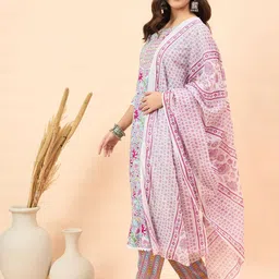 Anouk Women Floral Printed Regular Pure Cotton Kurta with Trousers & With Dupatta image 5