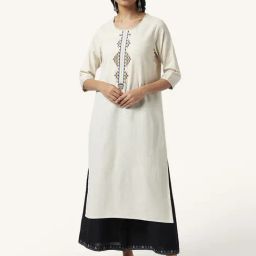 Rangmanch by Pantaloons Off-White Cotton Embroidered Straight Kurta-image-18