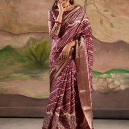 Satrani Pastel Maroon Leheriya Saree With Unstitched Blouse-image-10