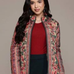 Aarke Ritu Kumar Green Amie Jacket-image-38