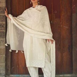 Chidiyaa Safed Ashen Lace Ivory Block Printed Dupatta-picture-0