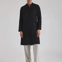 Banana Club Men Embroidered Thread Work Kurta-image-39