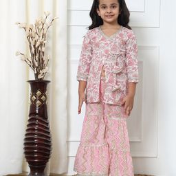 READIPRINT Three Fourth Sleeves Seamless Floral Pritned & Gota Lace Embellished Kurta With Chevron Designed Sharara - Pink-picture-37