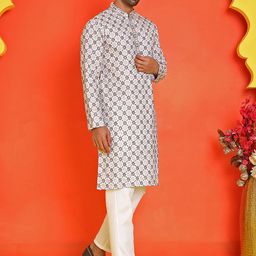 Jompers Men Embroidered Regular Sequinned Kurta with Pyjamas-11
