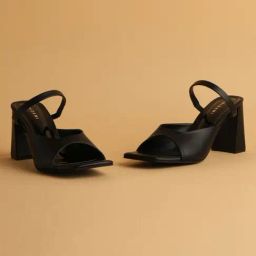 Eridani Women's Gloria Black Casual Sandals-image-4