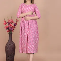 Twirl Tales Floral Print Maternity Fit & Flare Midi Dress-image-76