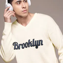 Roadster Men Typography Pullover with Embellished Detail-image-45