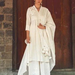 Chidiyaa Safed Feather Tide Ivory Block Printed Dupatta image 2