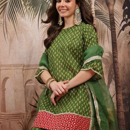 Sangria Women Printed Regular Mirror Work Kurti With Sharara & Dupatta-picture-0
