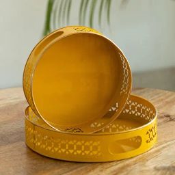 ExclusiveLane 'Honey Hive' Yellow Iron Decorative Serving Tray-39
