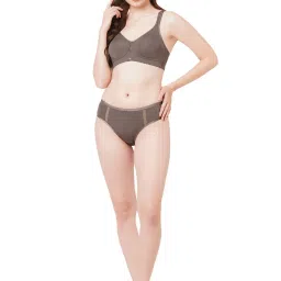 SOIE Women's Full Coverage Minimiser Non-Padded Non-Wired Bra with High Waist Matching Panty image 4
