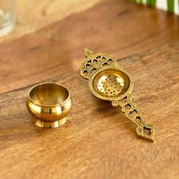 ExclusiveLane 'Jaali' Golden Brass Tea Strainer Set-image-29