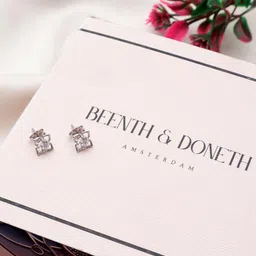 Beenth & Doneth Leaf Shaped Studs Earrings-19